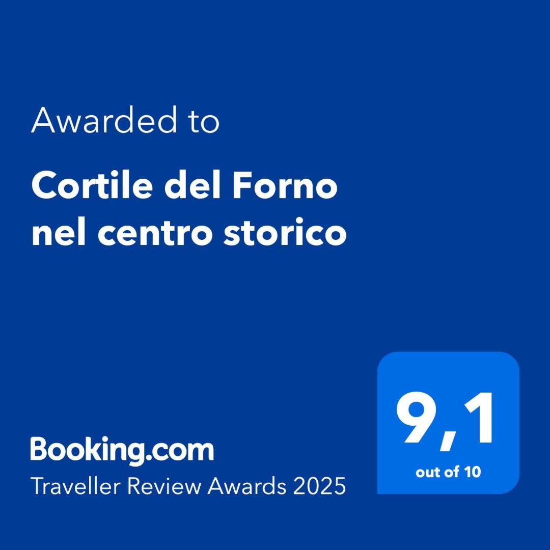 Cortile Del Forno Nel Centro Storico Apartman Arona Kültér fotó